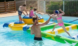 Jeux aquatiques camping proche Sarlat