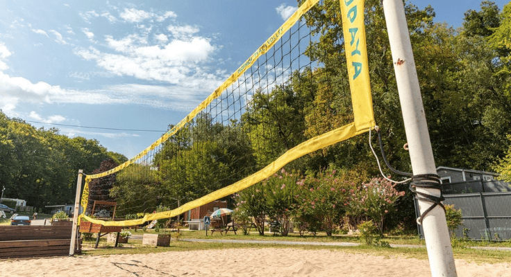 activité sportive beach volley camping val d'usssel (1)